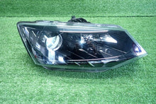Laden Sie das Bild in den Galerie-Viewer, Frontscheinwerfer Skoda Fabia III 6V1941016B Rechts Scheinwerfer Headlight SCH2170468032yw