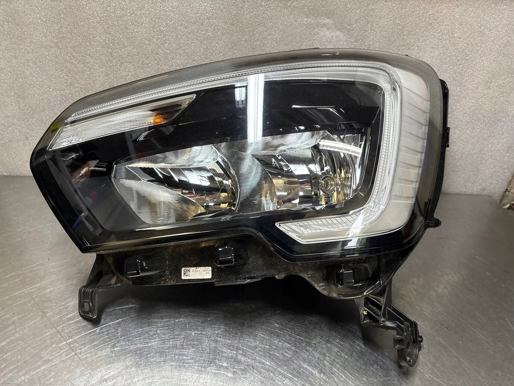 Frontscheinwerfer Renault Master III 260607867 LED Ein Stück (Rechts oder Links) SCH6547324923ar