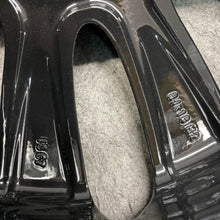 Laden Sie das Bild in den Galerie-Viewer, 4x Alufelge 18 Zoll 8.0" 5x112 57ET Glanz Silber 6855094 BMW 2 F45 F46 Mg Gt FEL8112683771fm