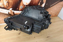 Load image into Gallery viewer, Frontscheinwerfer Skoda Karoq 57B941015D LED Ein Stück (Rechts oder Links) SCH3544486692vg