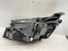 Laden Sie das Bild in den Galerie-Viewer, Frontscheinwerfer Mercedes-Benz W213 A2139069608 A2139062606 LED Rechts SCH6958267835nl