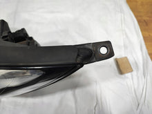 Laden Sie das Bild in den Galerie-Viewer, Frontscheinwerfer Kia Sportage 9210103WXXX Links Scheinwerfer Headlight SCH1472070691oi