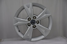 Laden Sie das Bild in den Galerie-Viewer, 4x Alufelge 17 Zoll 6.5&quot; 5x114.3 45ET PW457-10001 Toyota Yaris Cross Rim Wheel