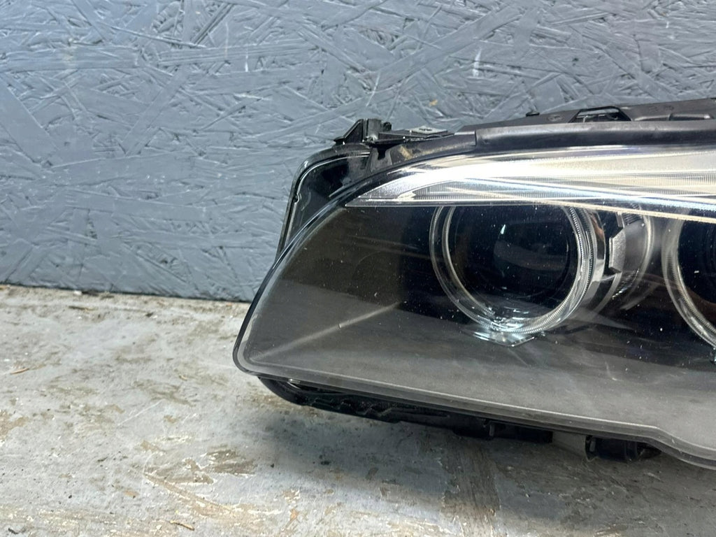 Frontscheinwerfer BMW F11 F10 1LL011087-23 A9731713307 Xenon Rechts oder Links SCH5853479054mv