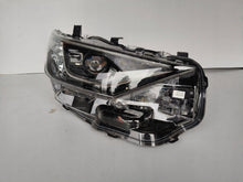 Laden Sie das Bild in den Galerie-Viewer, Frontscheinwerfer Toyota Auris 81110-02K60 Full LED Rechts Headlight