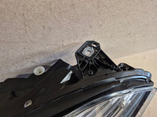 Laden Sie das Bild in den Galerie-Viewer, Frontscheinwerfer Mercedes-Benz W176 A1768201161 LED Links Headlight SCH6055724150sl