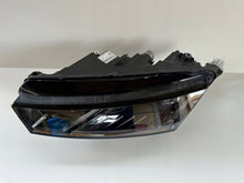 Load image into Gallery viewer, Frontscheinwerfer Skoda Octavia IV 5E4941015A Full LED Links Headlight SCH1147192452xz