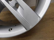 Laden Sie das Bild in den Galerie-Viewer, 1x Alufelge 17 Zoll 7.0&quot; 5x112 5F0601025T Seat Leon Rim Wheel