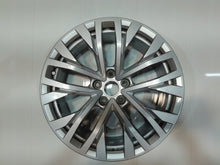 Laden Sie das Bild in den Galerie-Viewer, 1x Alufelge 18 Zoll 8.0" 5x112 25ET Glanz 760601025H VW Touareg Rim Wheel FEL8740385628ca
