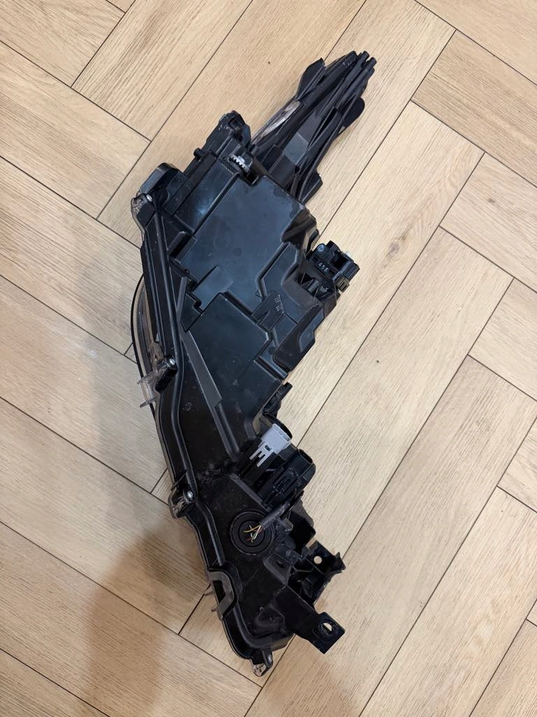 Frontscheinwerfer Toyota Corolla 81150-02T51 Links Scheinwerfer Headlight SCH4864254475sw