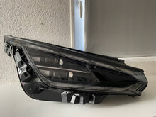 Laden Sie das Bild in den Galerie-Viewer, Frontscheinwerfer Kia Ev6 A5170687 92102-CV1 Full LED Rechts oder Links
