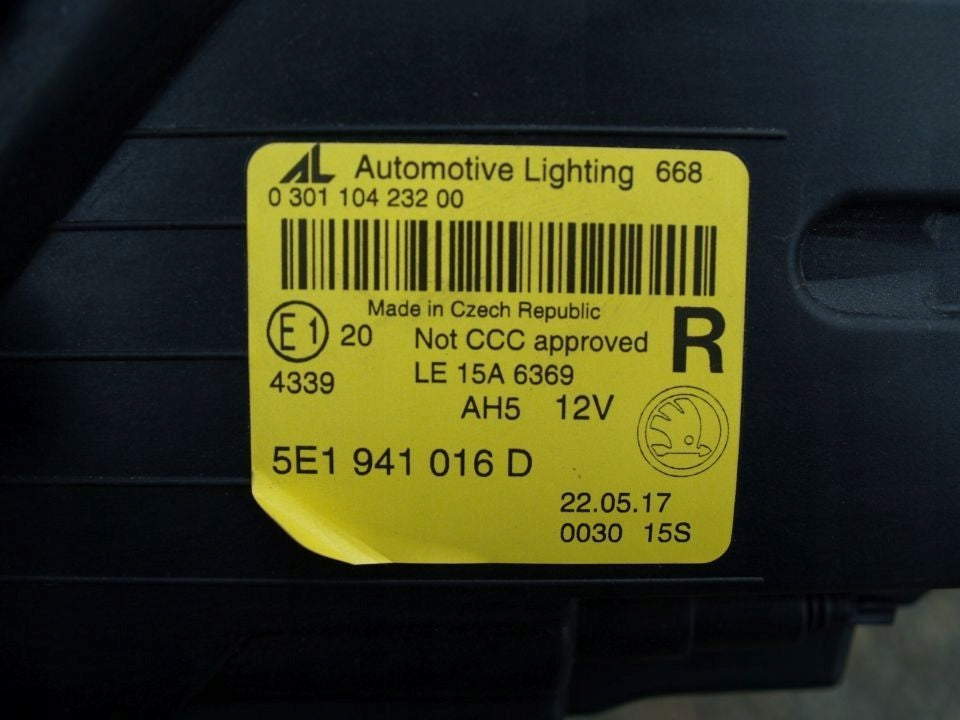 Frontscheinwerfer Skoda Octavia III 5E1941016D LED FALSE Scheinwerfer Headlight SCH1883391978fr
