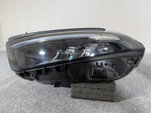 Laden Sie das Bild in den Galerie-Viewer, Frontscheinwerfer Mercedes-Benz W177 A1779066304 LED Links Headlight SCH6371199106mr