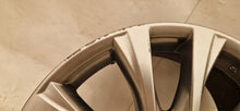Laden Sie das Bild in den Galerie-Viewer, 1x Alufelge 18 Zoll 7.5&quot; 5x114.3 45ET Glanz 75RAV4 Toyota Rim Wheel
