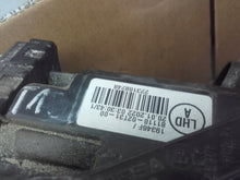 Laden Sie das Bild in den Galerie-Viewer, Frontscheinwerfer Toyota Corolla 81110-02T31-00 Rechts Scheinwerfer Headlight SCH9762148492df