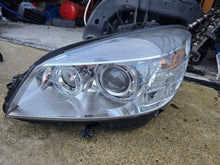 Laden Sie das Bild in den Galerie-Viewer, Frontscheinwerfer Mercedes-Benz W204 A2048202959 Xenon Links Headlight SCH1317779099uo