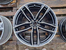 Laden Sie das Bild in den Galerie-Viewer, 1x Alufelge 21 Zoll 9.5" 5x112 25ET Glanz Schwarz 4G0601025CG Audi Rim Wheel FEL6496367791xc