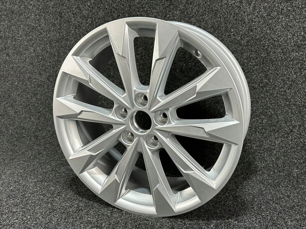 1x Alufelge 18 Zoll 7.0" 5x112 43ET Glanz Silber 83A601025G Audi Q3 Rim Wheel FEL6712443455bz