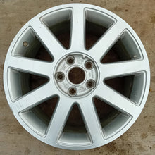 Load image into Gallery viewer, 1x Alufelge 17 Zoll 7.5&quot; 5x112 56ET Glanz Silber 8P0601025Q Audi A3 Rim Wheel