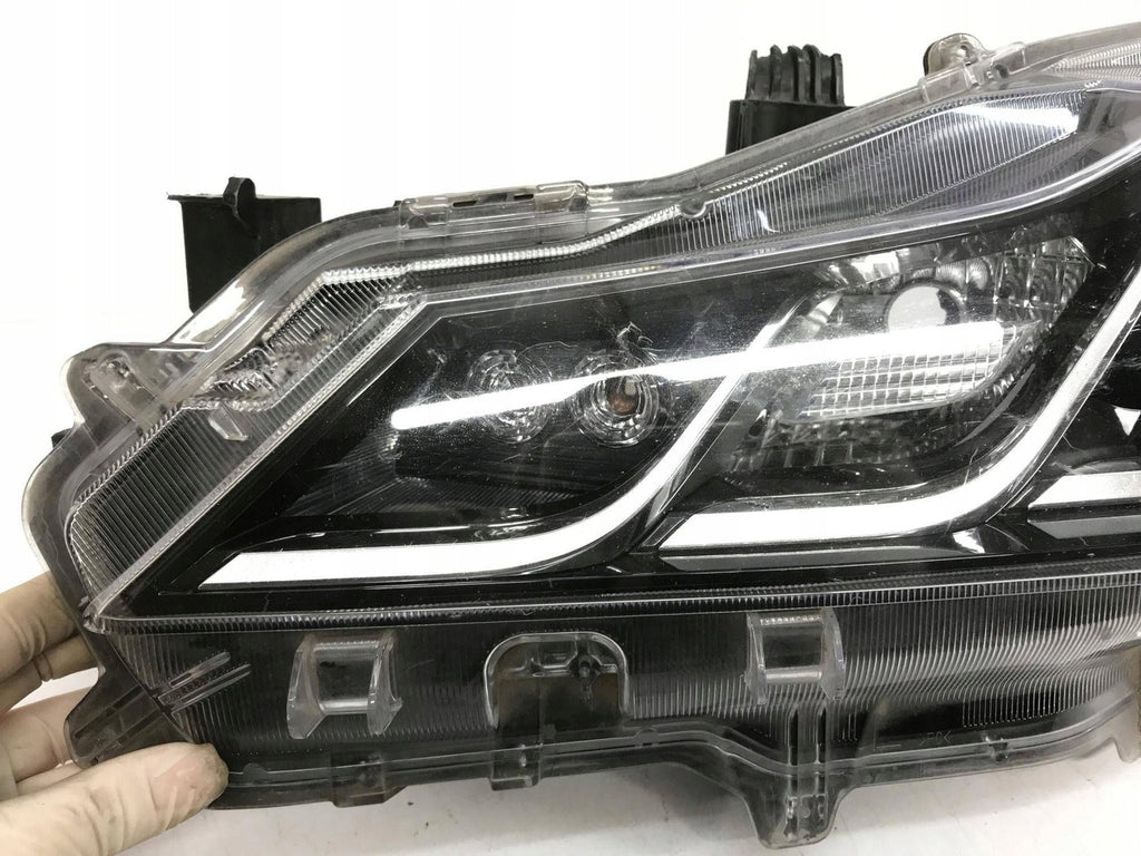 Frontscheinwerfer Toyota Corolla 81150-02T31 Links Scheinwerfer Headlight SCH4991749958mi