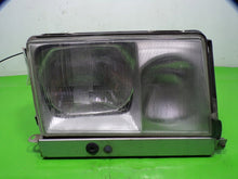 Load image into Gallery viewer, Frontscheinwerfer Mercedes-Benz W124 1305235094 Rechts Scheinwerfer Headlight