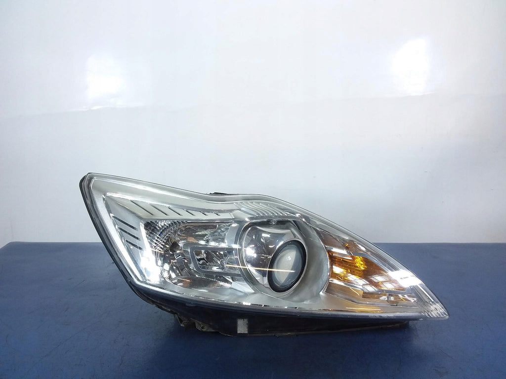 Frontscheinwerfer Ford Focus 8M51-13D152-AD Rechts Scheinwerfer Headlight