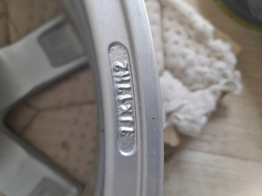 1x Alufelge 17 Zoll 7.0" 5x100 43ET Glanz Silber 6J0071493 Seat Rim Wheel