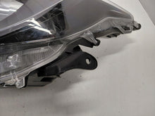 Laden Sie das Bild in den Galerie-Viewer, Frontscheinwerfer Toyota Yaris EUK0-6 Links Scheinwerfer Headlight SCH5661578068gx