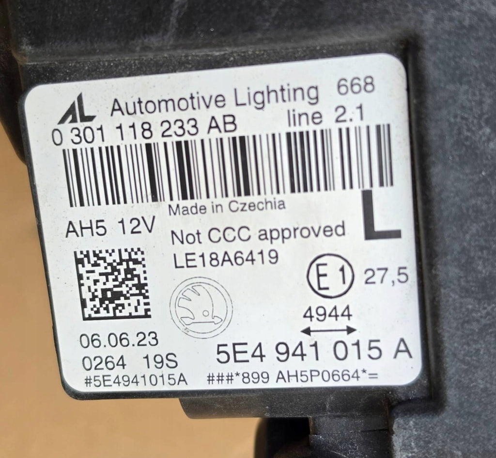Frontscheinwerfer Skoda Octavia I 5E4941015A Links Scheinwerfer Headlight SCH7000294165wo