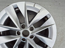 Laden Sie das Bild in den Galerie-Viewer, 1x Alufelge 17 Zoll 7.0" 5x112 46ET Silber 5E3601025 Skoda Octavia 5e3 Iv FEL5140892740jp