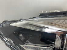 Load image into Gallery viewer, Frontscheinwerfer BMW F34 7470413 8738724 Full LED Ein Satz Headlight SCH7674247574ml
