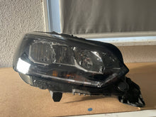 Laden Sie das Bild in den Galerie-Viewer, Frontscheinwerfer Peugeot 208 73312206 9833036180 LED Rechts Headlight