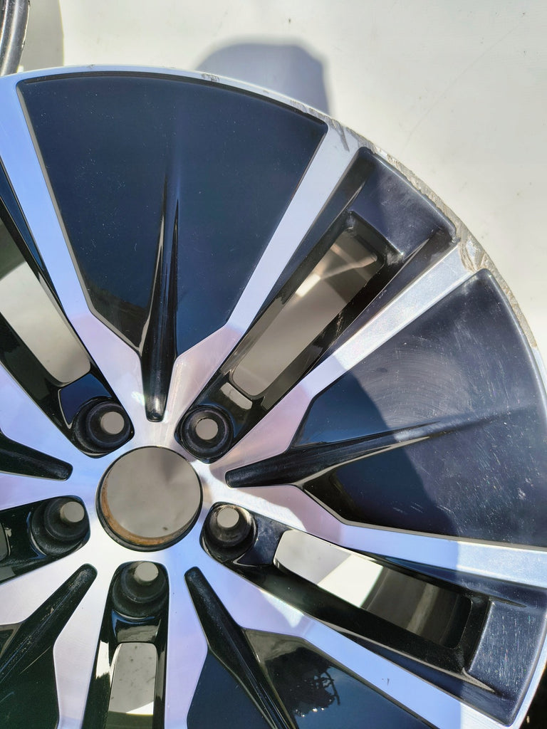 1x Alufelge 19 Zoll 8.0" 5x108 42 5ET 31680216 Volvo Rim Wheel