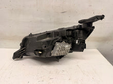 Laden Sie das Bild in den Galerie-Viewer, Frontscheinwerfer Peugeot 208 II 1674248480 LED Rechts Scheinwerfer Headlight SCH7853638991yy