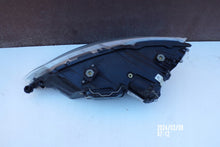 Laden Sie das Bild in den Galerie-Viewer, Frontscheinwerfer Seat Leon 5F1941016B 9025394 Rechts Scheinwerfer Headlight