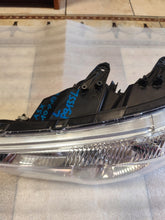 Laden Sie das Bild in den Galerie-Viewer, Frontscheinwerfer Mitsubishi Asx LED Links Scheinwerfer Headlight