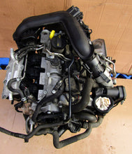 Load image into Gallery viewer, Motor Audi A1 CHZ 1.0 TSI 63TKm 2015 Benzin Engine Unkomplett