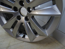 Laden Sie das Bild in den Galerie-Viewer, 1x Alufelge 17 Zoll 7.0" 5x108 40ET Glanz Silber 31471309 Volvo S60 V60 FEL4421946280vf