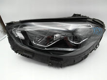 Laden Sie das Bild in den Galerie-Viewer, Frontscheinwerfer Mercedes-Benz A2069066104 Ein Stück (Rechts oder Links) SCH5504498154bu