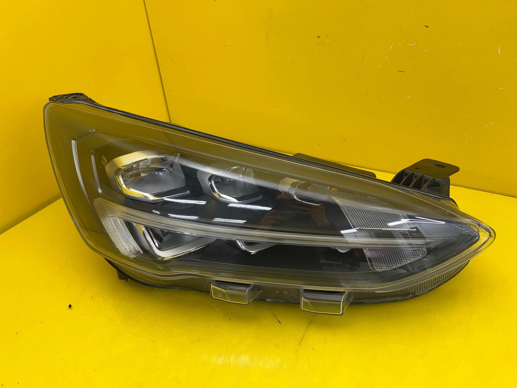 Frontscheinwerfer Ford Focus MX7B-13E014-GC LED Rechts Scheinwerfer Headlight SCH7942492323ii