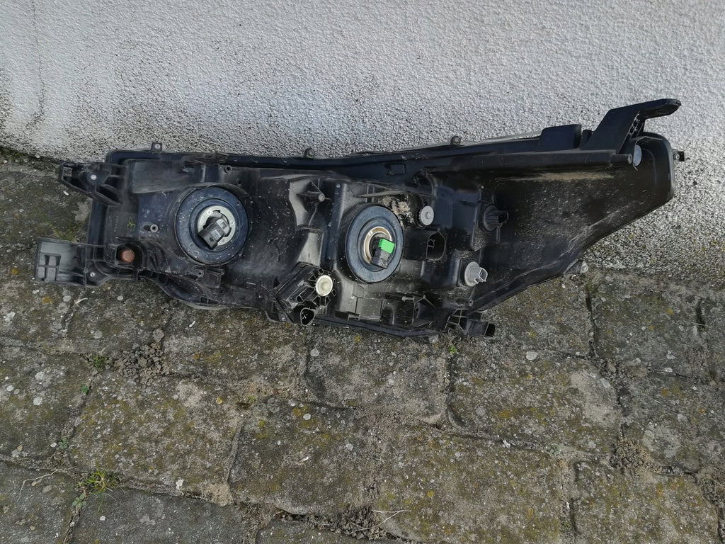 Frontscheinwerfer Toyota Hilux VIII 81110-0KK60 Rechts Scheinwerfer Headlight SCH1965352808ze