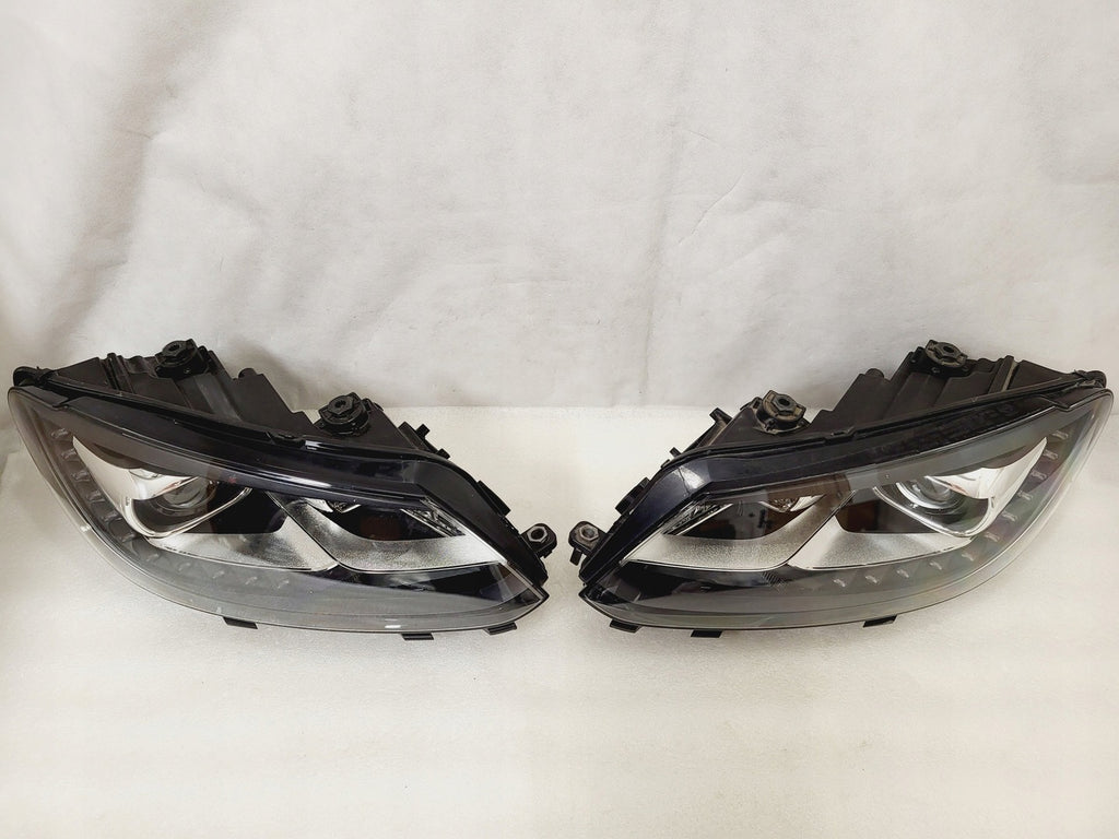 Frontscheinwerfer VW Touran 1T1941752H 1T1941751H Bi-Xenon Ein Satz Headlight