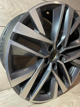 Laden Sie das Bild in den Galerie-Viewer, 1x Alufelge 18 Zoll 7.5" 5x112 5E3601025 Skoda Octavia 5e3 Iv Rim Wheel FEL9383304830ob