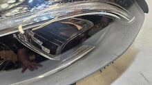 Load image into Gallery viewer, Frontscheinwerfer Mercedes-Benz A2469067001 LED Rechts Scheinwerfer Headlight