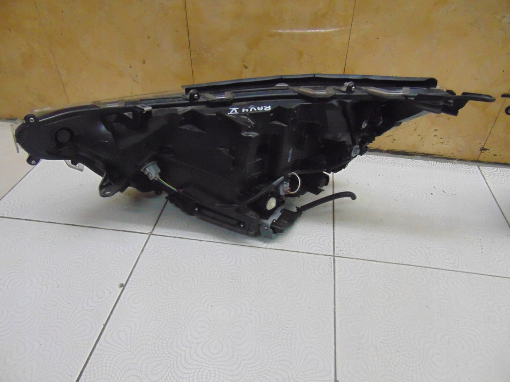 Frontscheinwerfer Toyota V Ein Stück (Rechts oder Links) Scheinwerfer Headlight