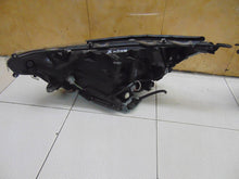 Laden Sie das Bild in den Galerie-Viewer, Frontscheinwerfer Toyota V Ein Stück (Rechts oder Links) Scheinwerfer Headlight