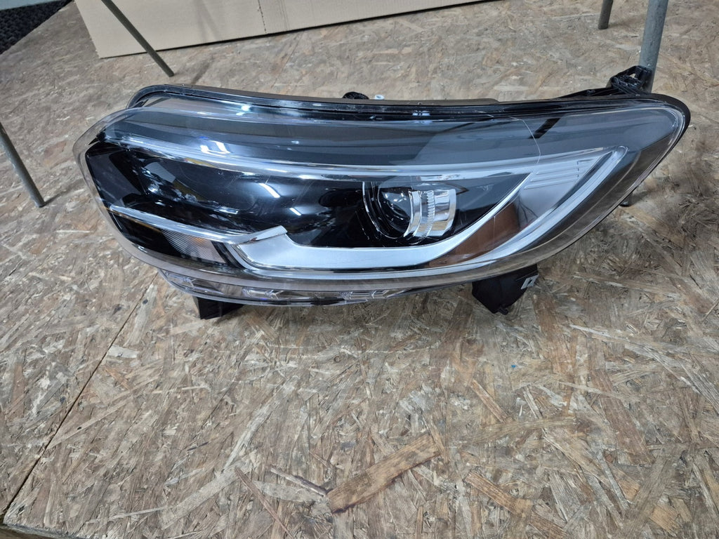 Frontscheinwerfer Renault Kadjar 260602051R Links Scheinwerfer Headlight SCH9212680512nd