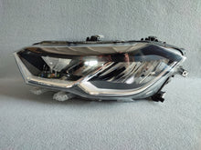Laden Sie das Bild in den Galerie-Viewer, Frontscheinwerfer VW Polo 2G1941005C KING-CAR7777 Xenon Links Headlight SCH7570342330va