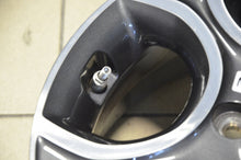 Load image into Gallery viewer, 1x Alufelge 15 Zoll 5.5&quot; 4x100 52ET Kia Rim Wheel