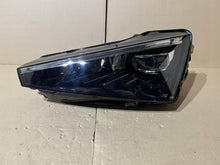 Laden Sie das Bild in den Galerie-Viewer, Frontscheinwerfer Skoda Scala 657941015A LED Ein Stück (Rechts oder Links) SCH8417062534vs
